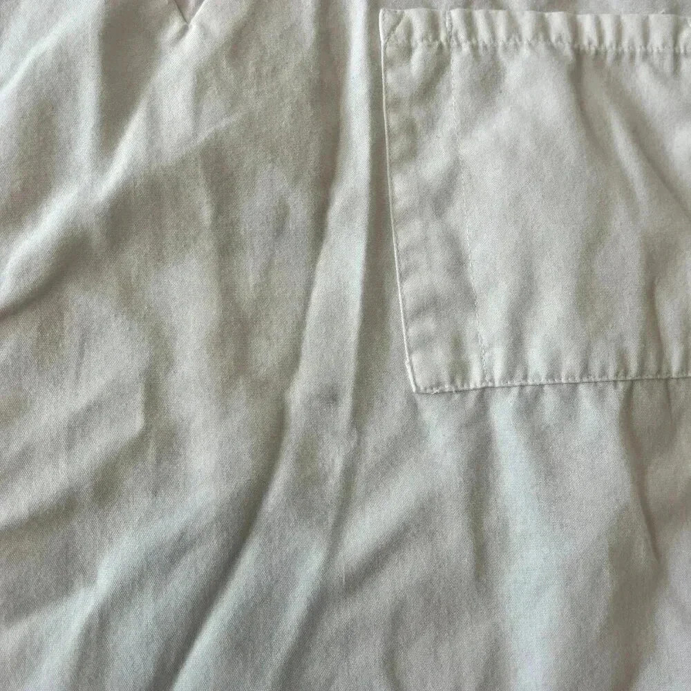 Unisex Bundle of 2 Cherokee White Scrub Tops - L - Picture 8 of 11